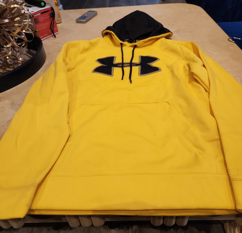 Under Armour Yellow and Black Pullover Hoodie